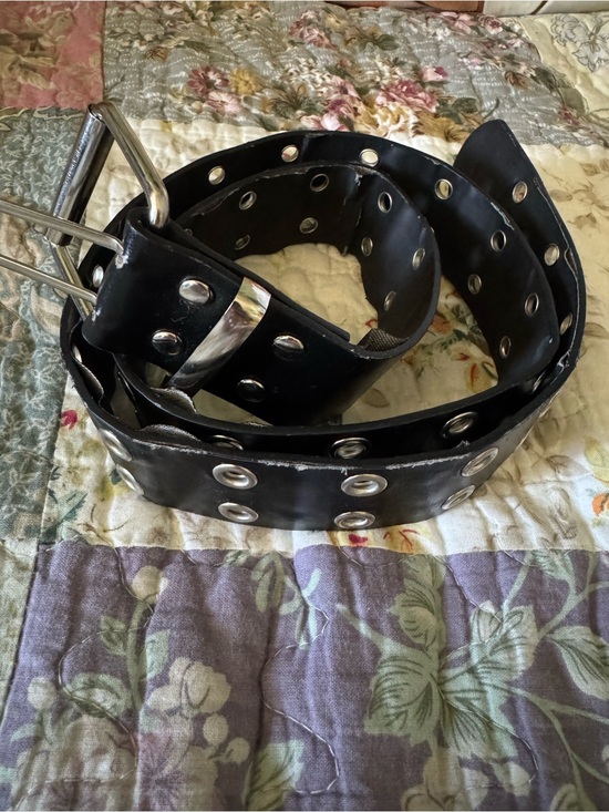 Target Accessories - double eyelet belt